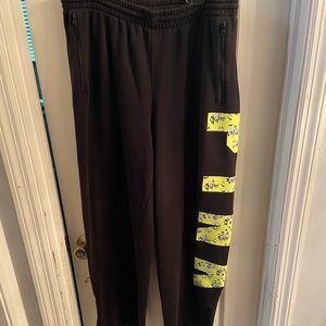 Victoria’s Secret pink sweatpants